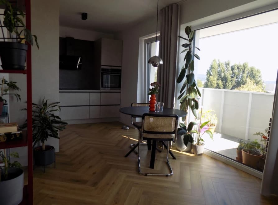 Moderný zariadený 3-izbový byt v projekte NUEVO – Stupava – fotka 2