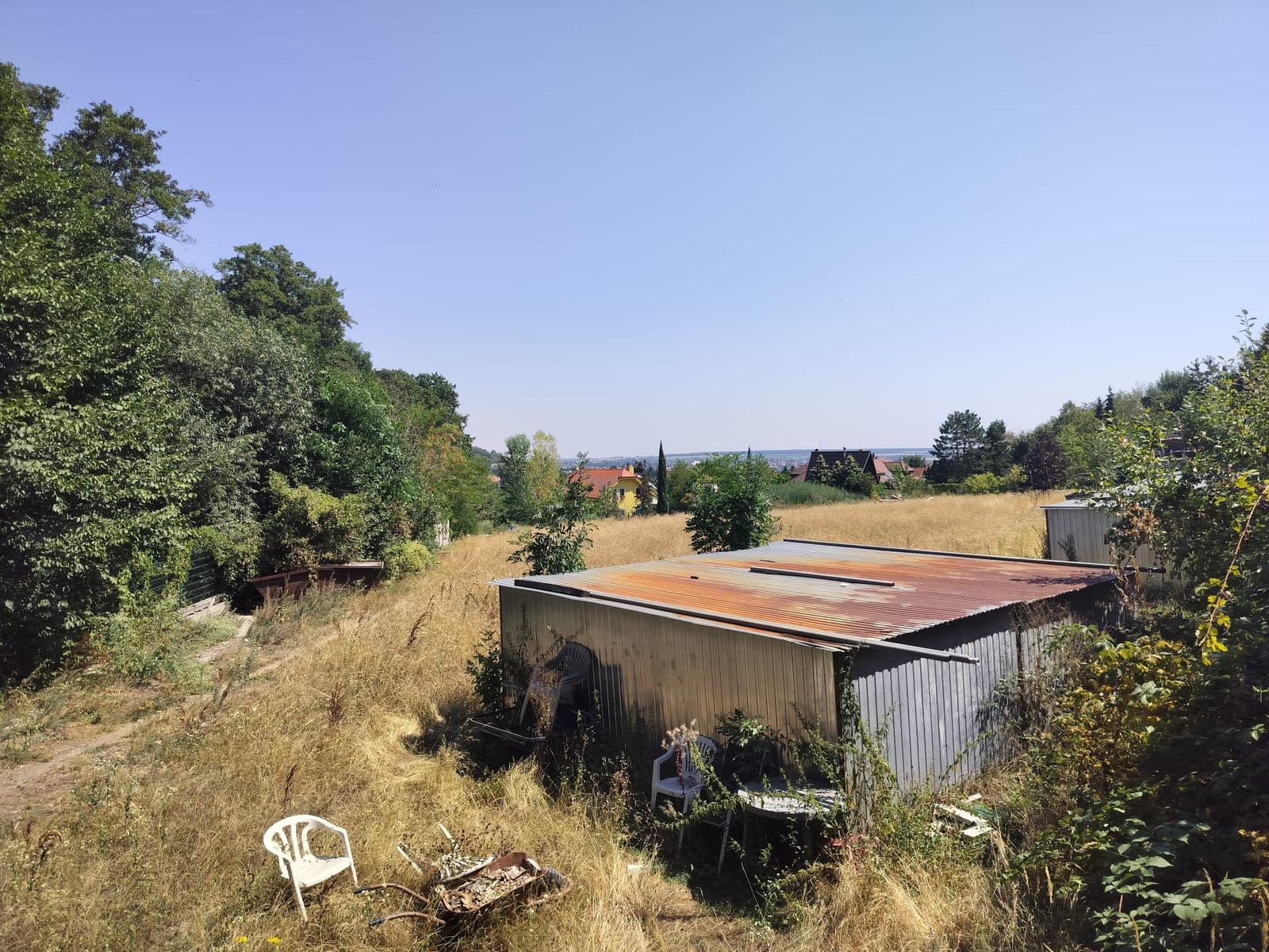 Exkluzívny stavebný pozemok s výmerou 2645m2 v Limbachu – fotka 2