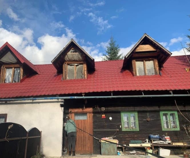 Na predaj drevenica v obci Papradno