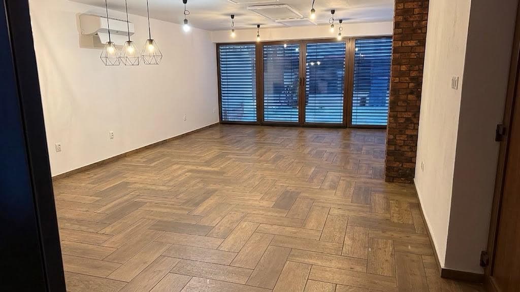Samostatný objekt 76m² Veľký Biel - FYZIO / Masáže / Medical