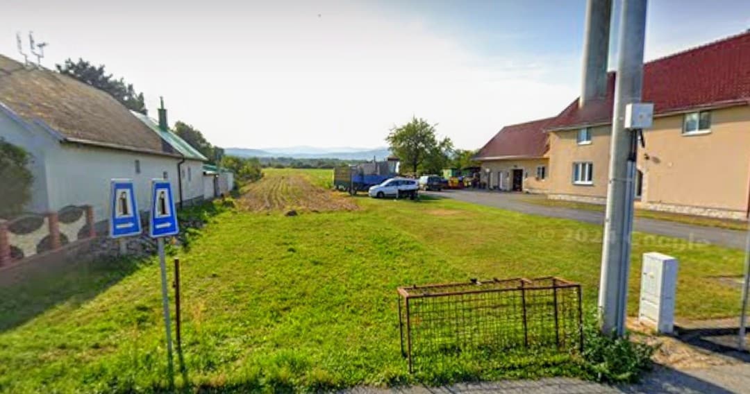Pozemok na predaj