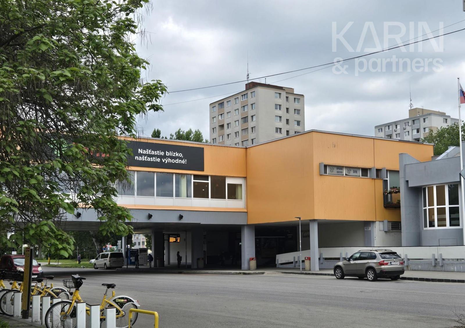 Obchodný priestor na prenájom – 85 m², Ovsištské námestie, Bratislava V – Petržalka