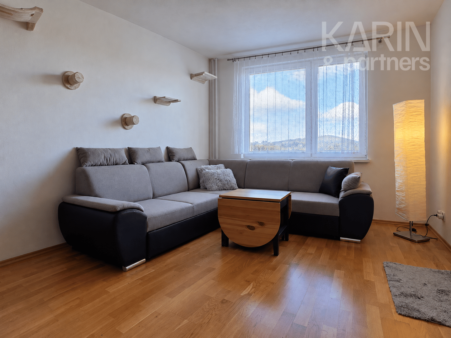 REZERVOVANÉ 3-izbový byt 75,5 m² s 2 klimatizáciami, šatníkom a balkónom – Tlmače, Lipník ul.Lipová – fotka 2