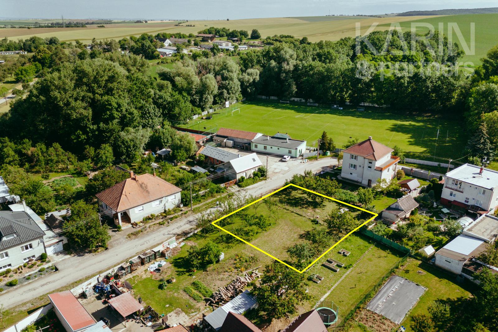 PREDAJ: STAVEBNÝ POZEMOK SO SIEŤAMI – fotka 2