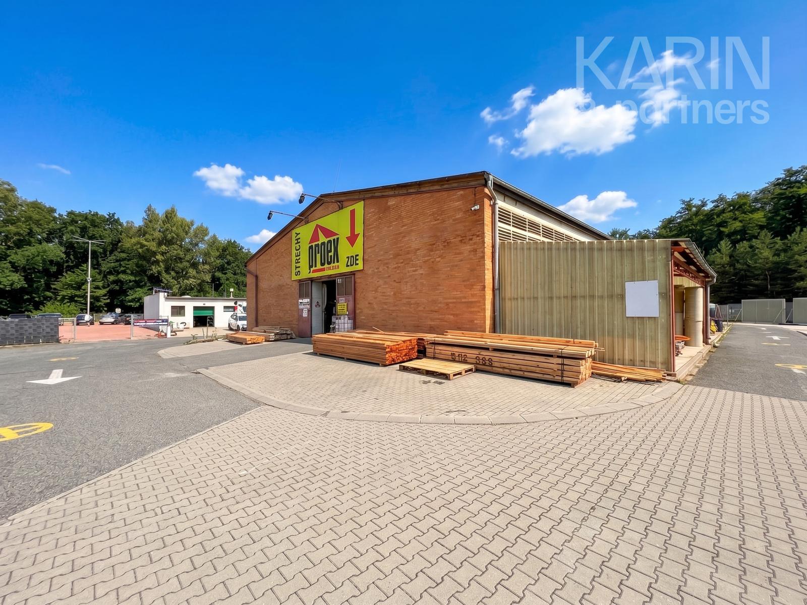 PRENÁJOM: OBCHODNO-SKLADOVÁ HALA 600 M², HODONÍN – fotka 2