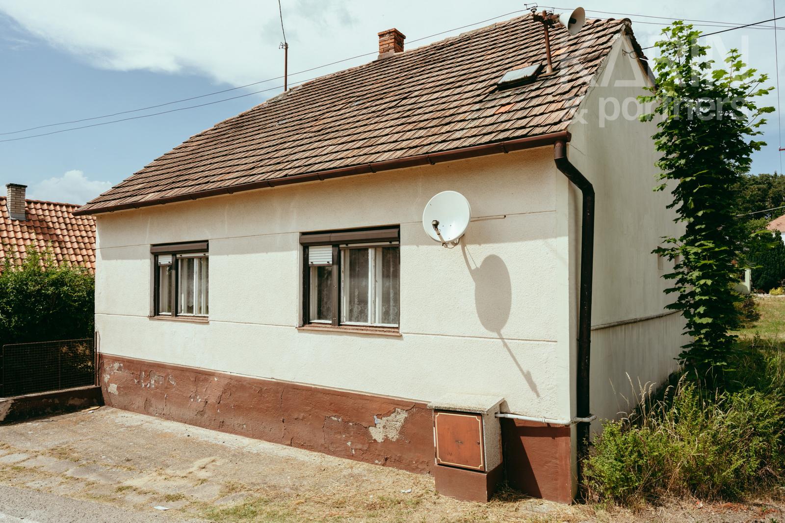 Rodinný dom v pôvodnom stave v meste Šaštín-Stráže