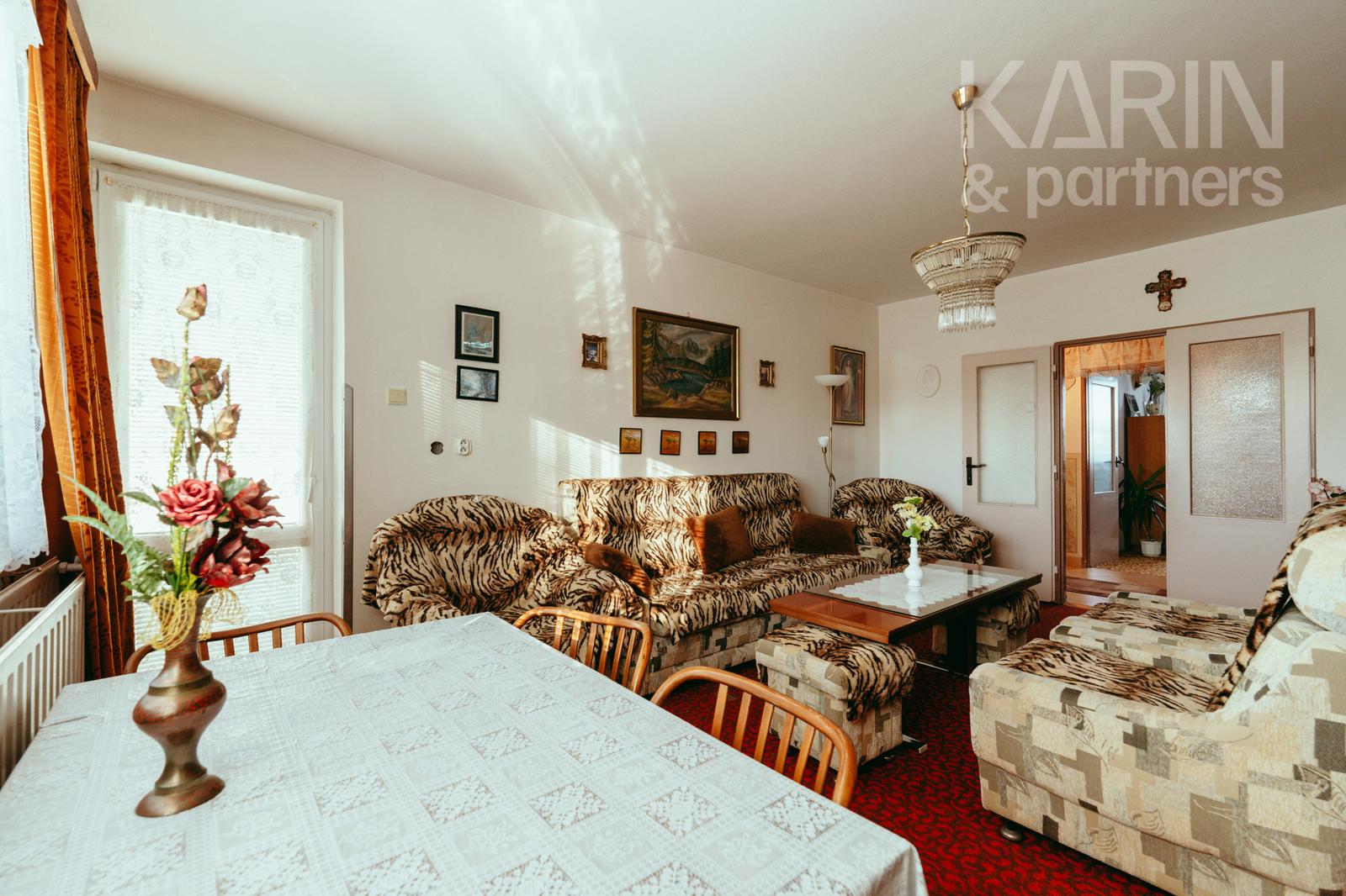 Nová cena: 3i priestranný byt s garážou a záhradou v obci Smolinské