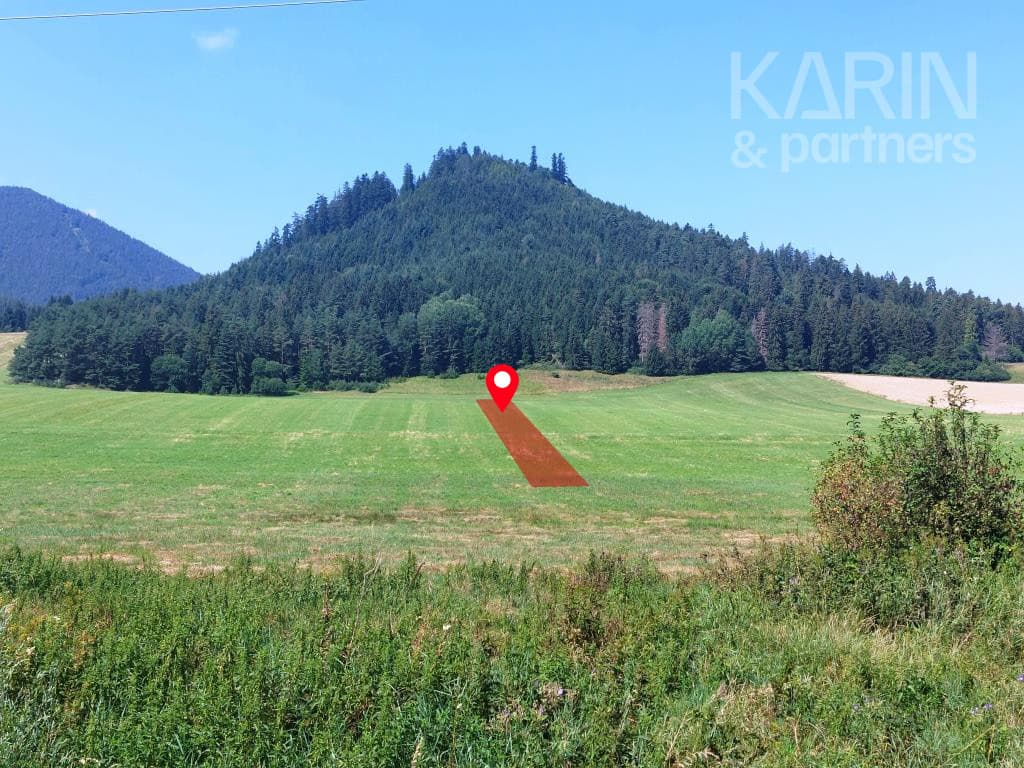 POZEMOK   2 374 m2  v Jánskej doline