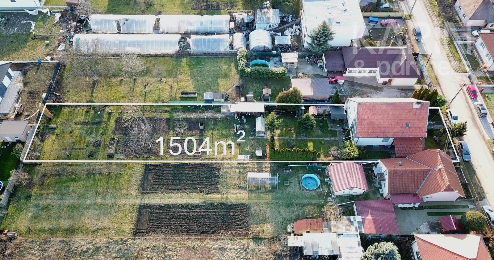 6-izbový rodinný dom – Ivanka pri Nitre s krásnym pozemkom, 10 min. od mesta Nitra – fotka 2