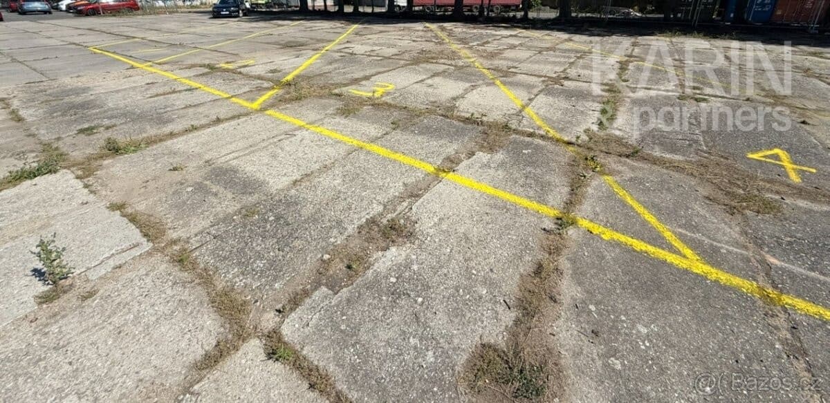 Odstavné plochy, parkovanie, OD 35.-€/ mesiac! Agátová ul., Dúbravka, BA IV.
