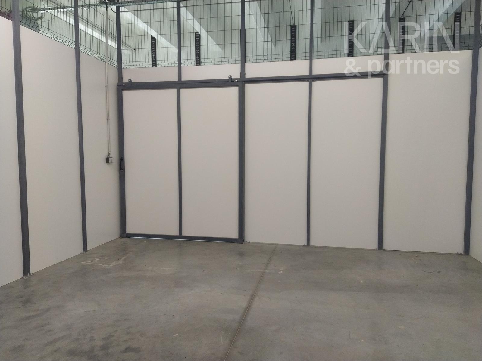 Prenájom sklad 30 m2 na vstup PALETOVÝM Vozíkom, ul. Vajnorská, BA III., časť Jurajov dvor.