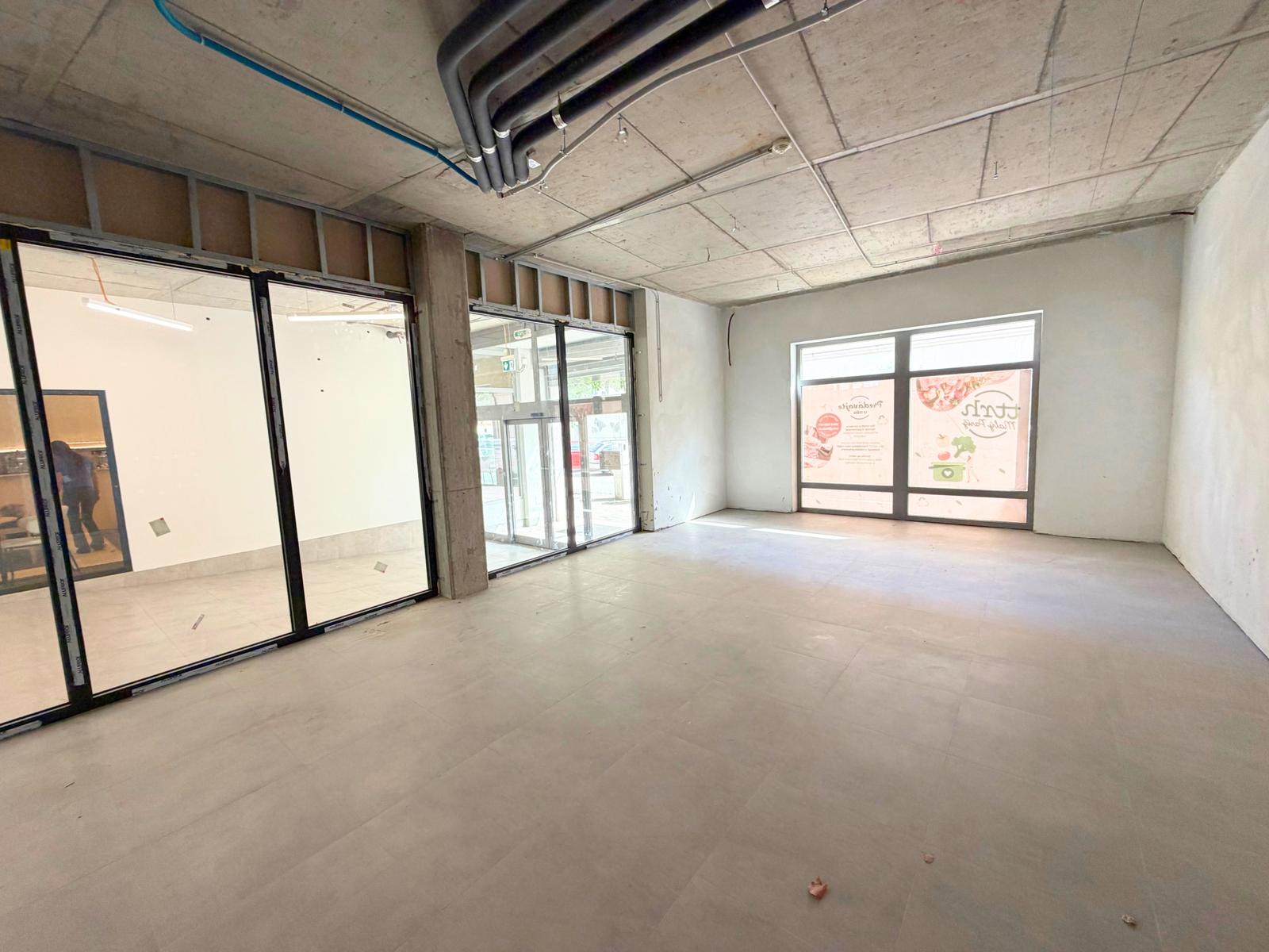 Prenájom prízemných obchodných priestorov od 55 m² do 415 m² priamo v historickom centre mesta Trnava