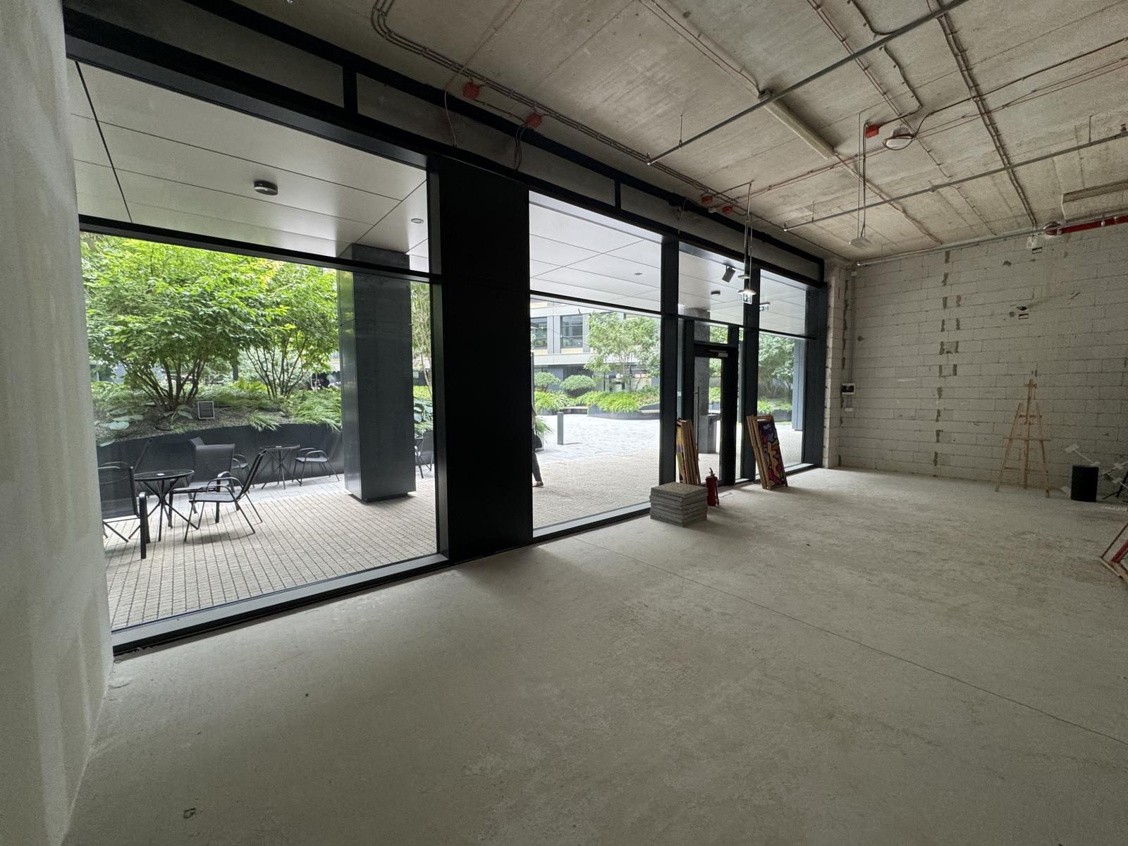 Prenájom obchodného priestoru 52 m² v skvelej lokalite v centre mesta Bratislava