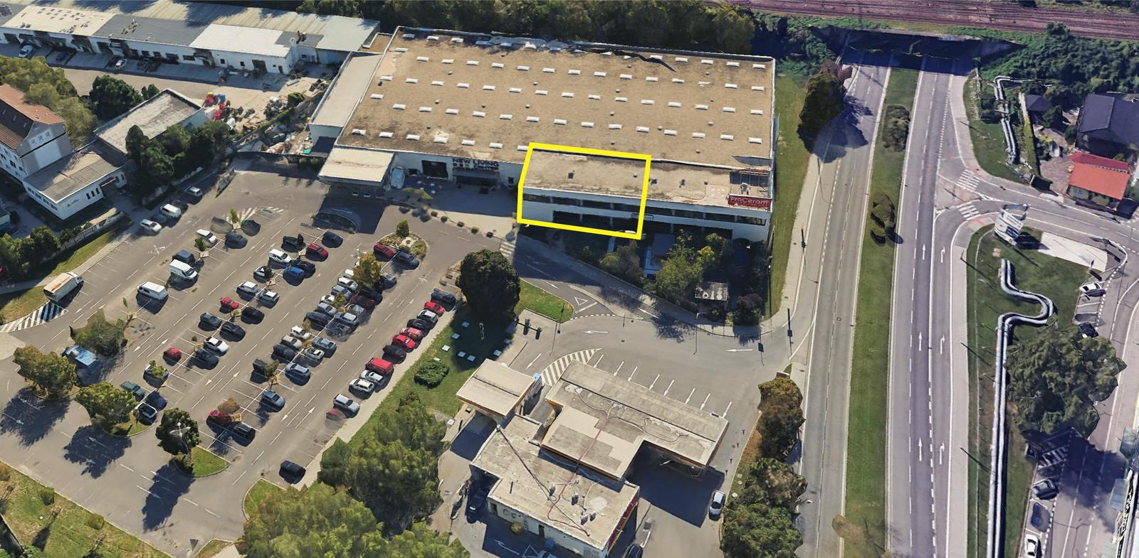 Prenájom showroomu 401 m² v obchodnom centre NEW LIVING CENTER v meste Bratislava