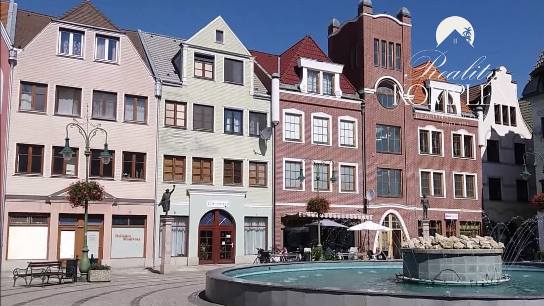 Reality KOMPLEX s.r.o., Vám ponúka na PREDAJ  priestranný OBCHOD na Nádvorí Európy v  Meste Komárno !