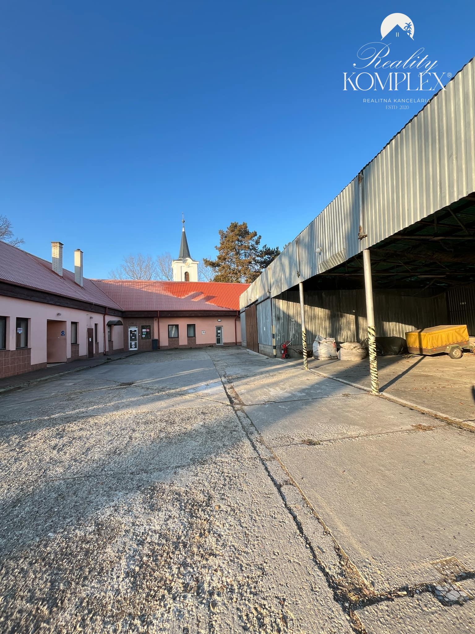 Reality KOMPLEX s.r.o. Vám ponúka na predaj PRIEMYSELNÝ AREÁL V KOMÁRNE, ČASŤ NOVÁ STRÁŽ – fotka 2