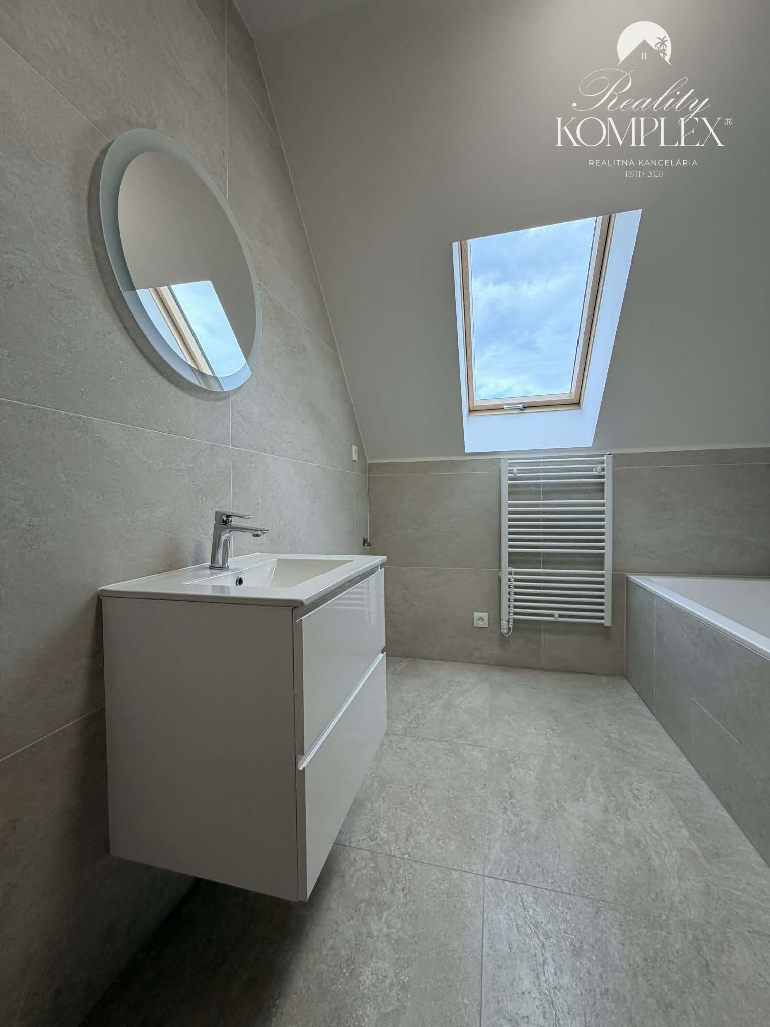 Reality KOMPLEX s.r.o Vám ponúka na predaj rodinnỳ dom – fotka 2