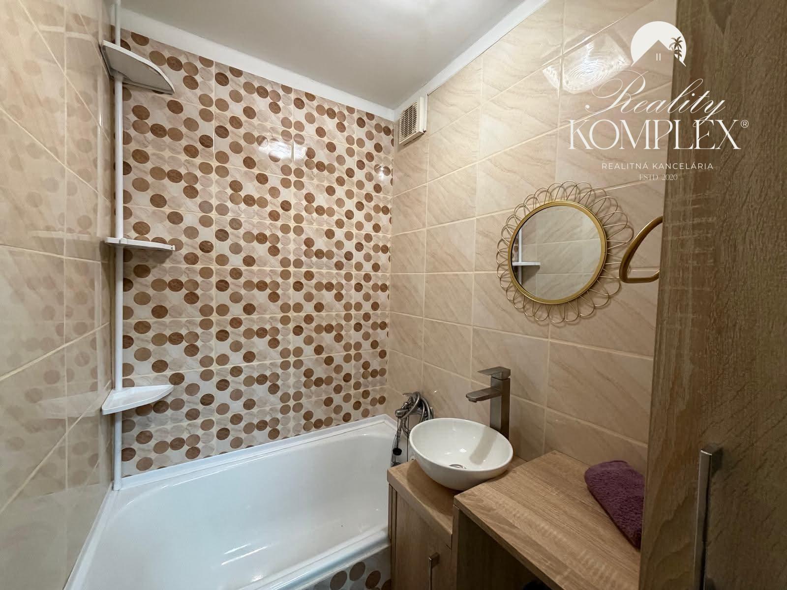 Reality KOMPLEX s.r.o Vám EXKLUZÍVNE ponúka na predaj byt vo Veľkom Mederi