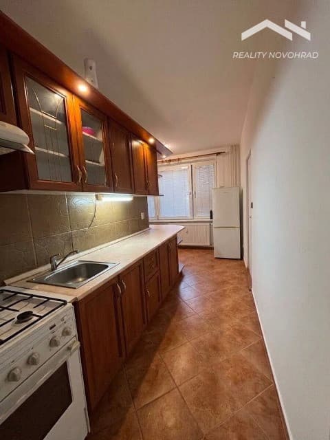 SKVELÉ BÝVANIE ALEBO STABILNÁ INVESTÍCIA | Priestranný 2-izbový byt s balkónom na Rúbanisku II