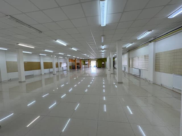 Predaj objektu 500 m2 na KP/OP/sklad St. Vajnorská