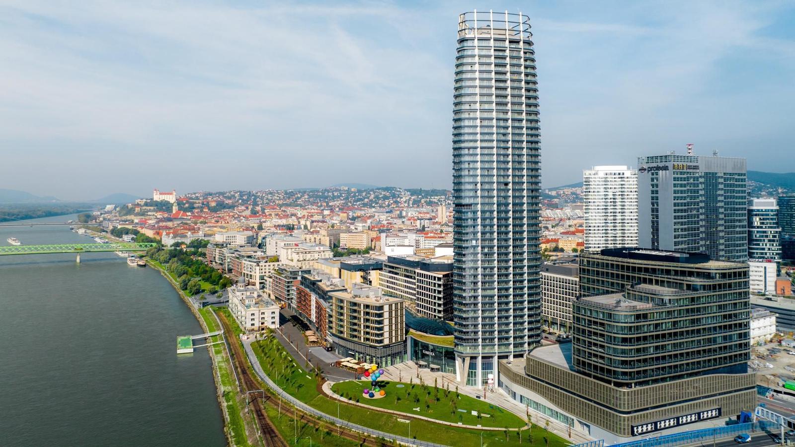 Parking v EUROVEA TOWER