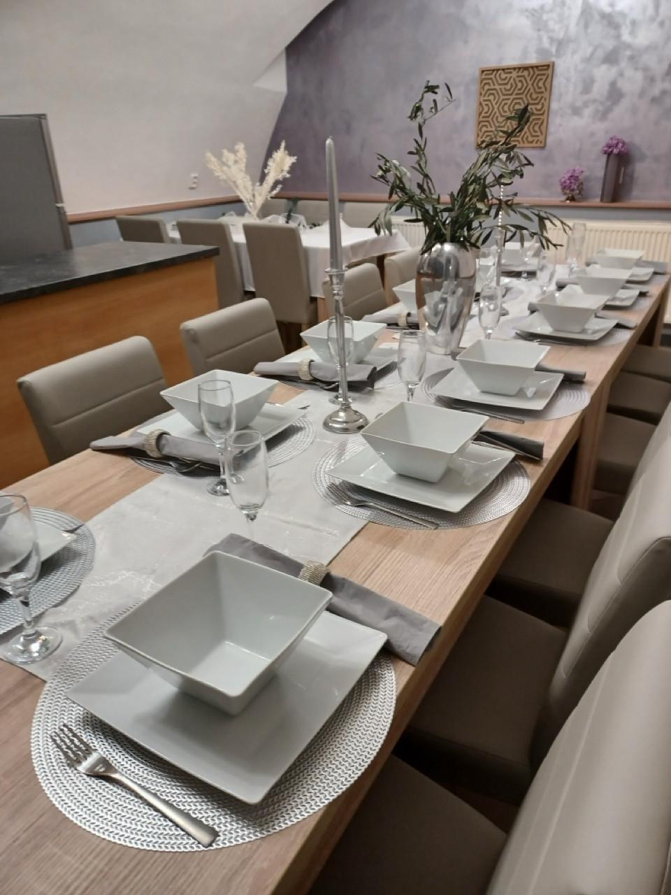 5x Obchodné, kancelárske, komerčné priestory centrum Brezna – fotka 2