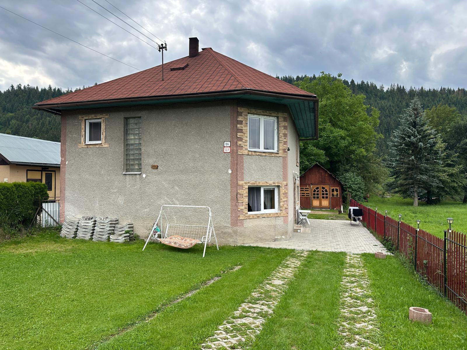 ==ZNÍŽENÁ SUMA== rodinný dom ulica Hlavná Heľpa Horehronie