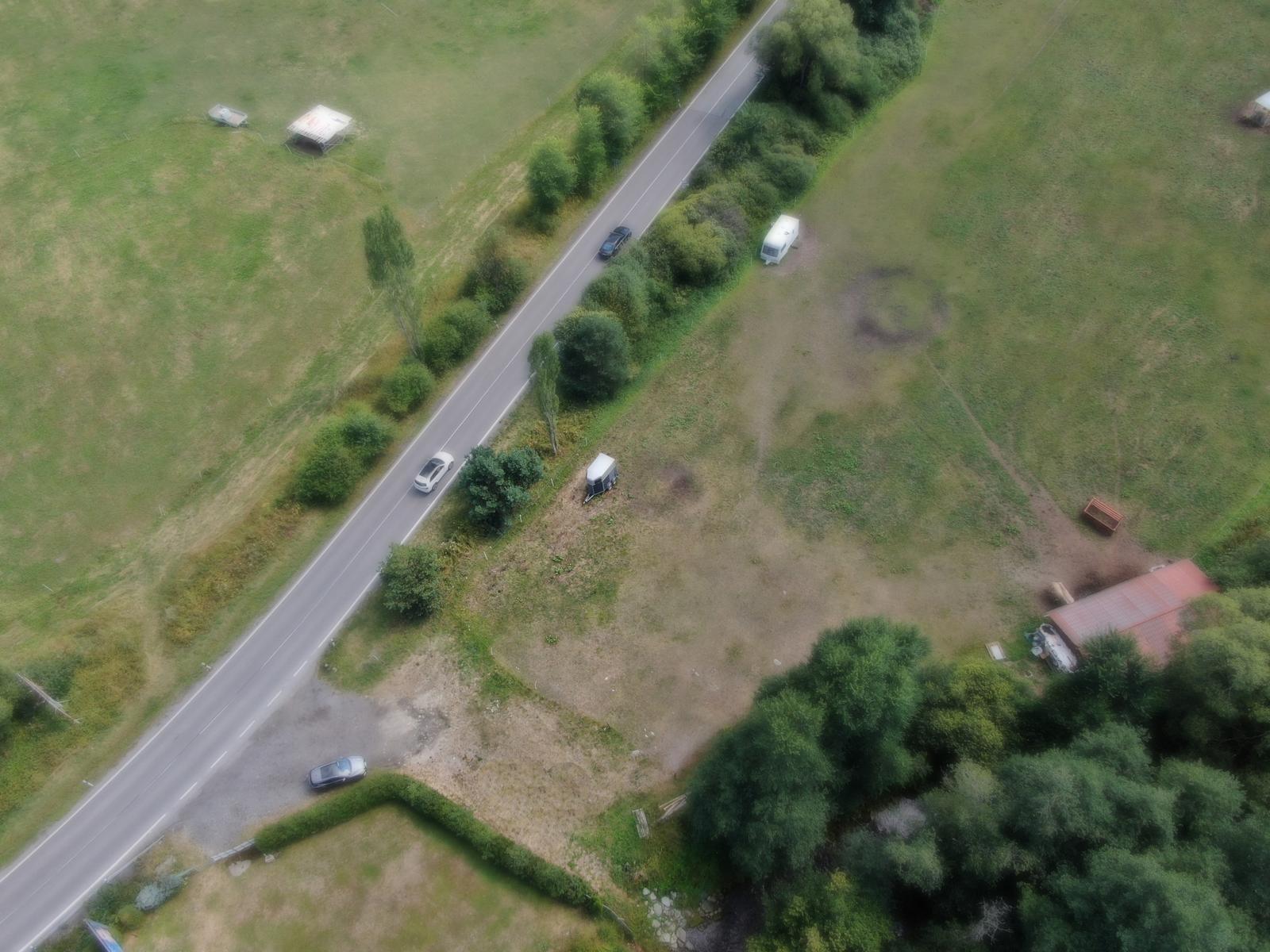 Pozemok na Liptove, Demänová, pri hlavnej ceste do Jasnej – fotka 2