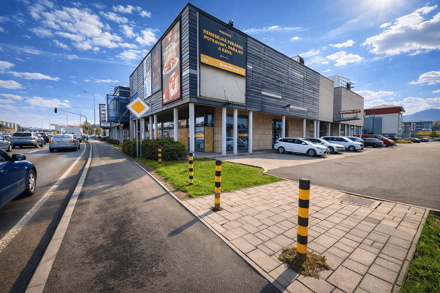 Obchodné priestory v Jasná Shopping City, Liptovský Mikuláš – fotka 2