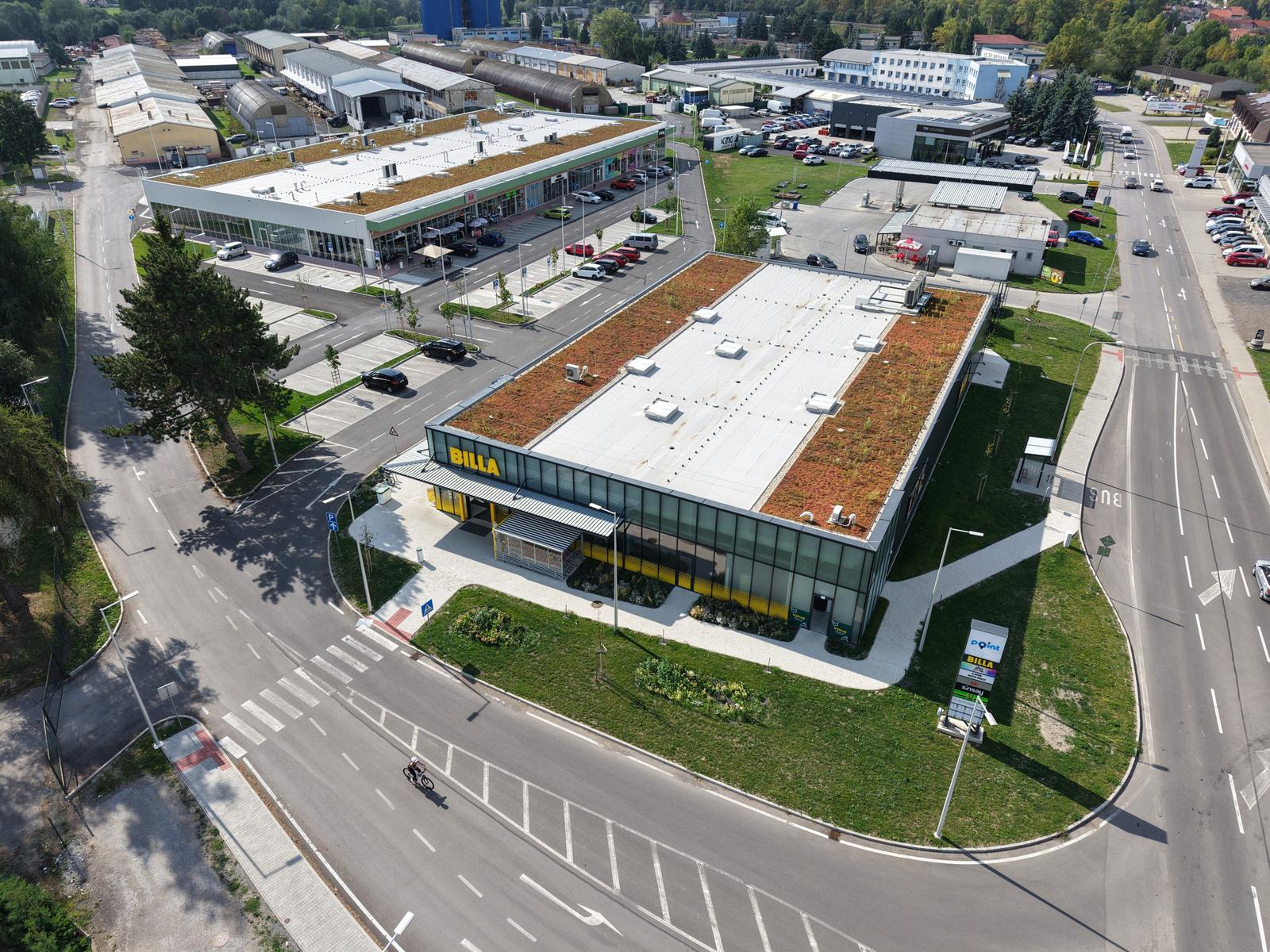 Moderný obchodný priestor 175,8 m² na prenájom – OC Point, Liptovský Mikuláš – fotka 2