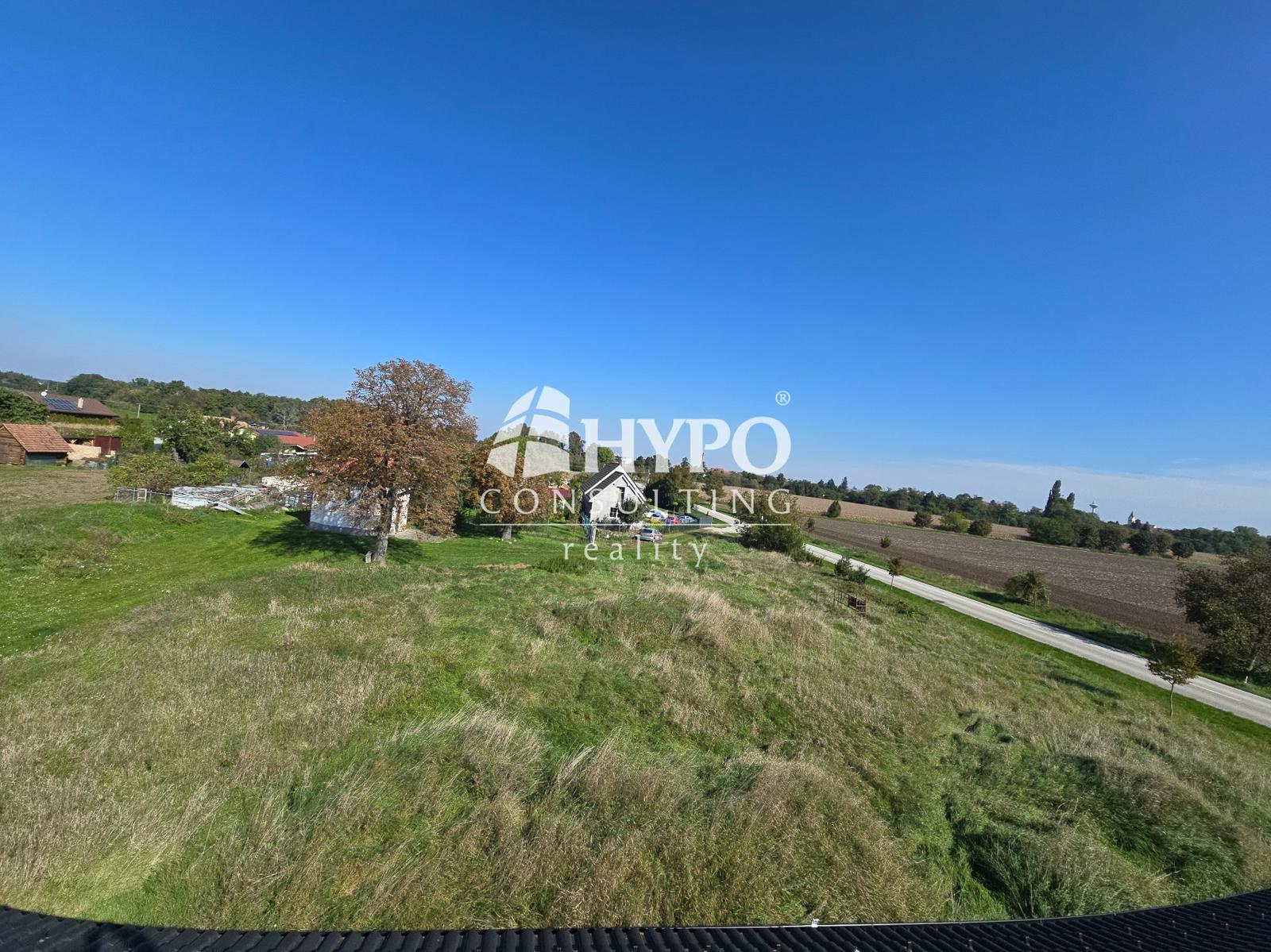 Prémiový pozemok (1017 m²) s úchvatným výhľadom - Cífer – fotka 2