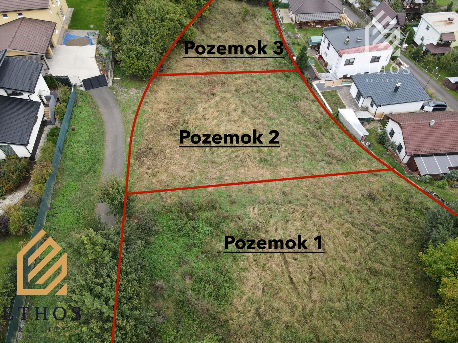Na predaj 3 stavebné pozemky – Žilinská Lehota – fotka 2
