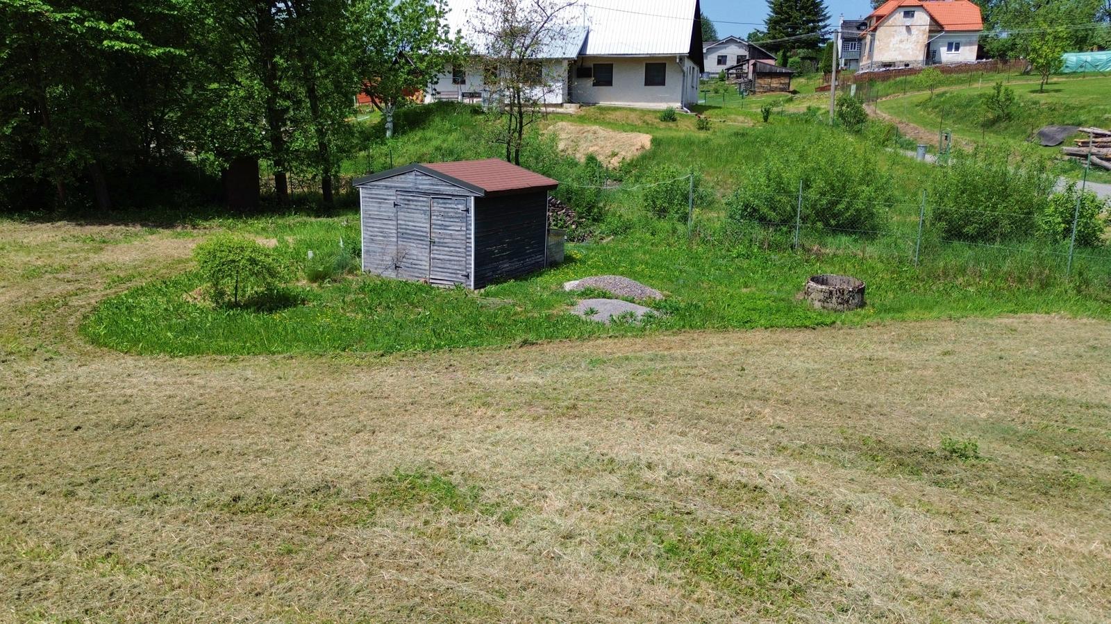 Predaj stavebného pozemku o rozlohe 2688m2 – fotka 2