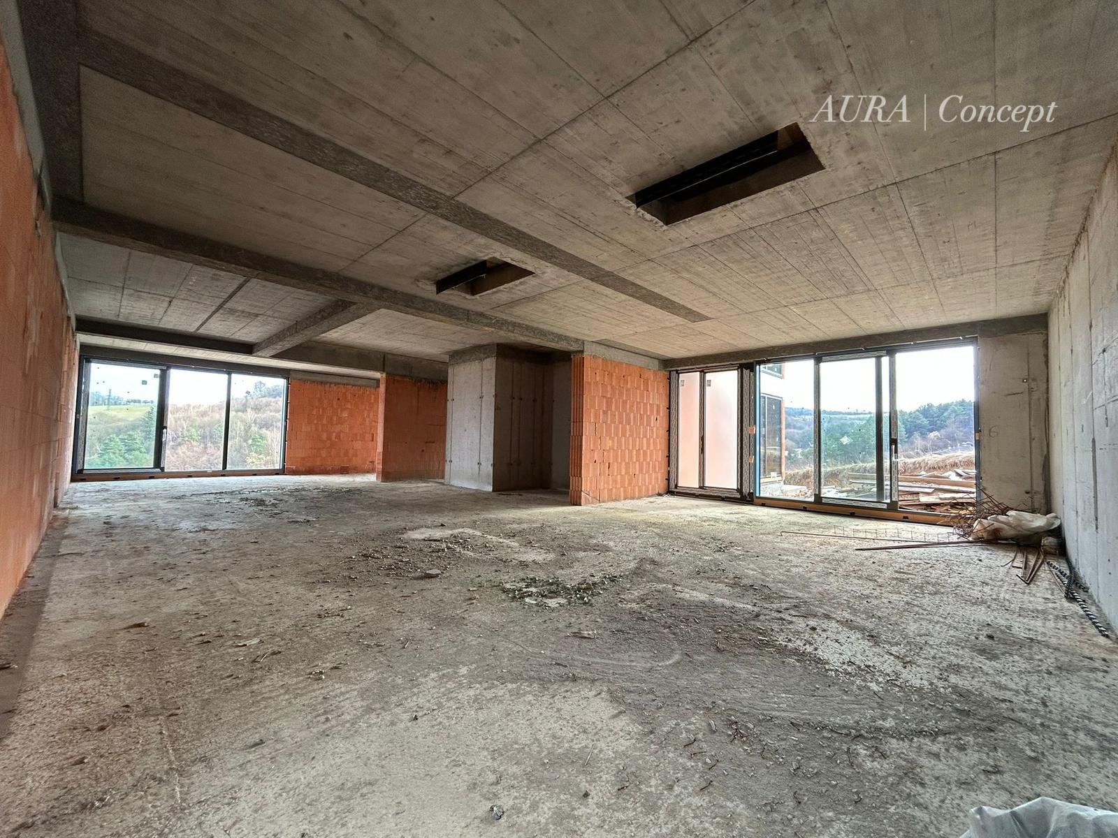 EXKLUZÍVNE | LUXUSNÁ VILA S TERASAMI A VÝHĽADOM – fotka 2