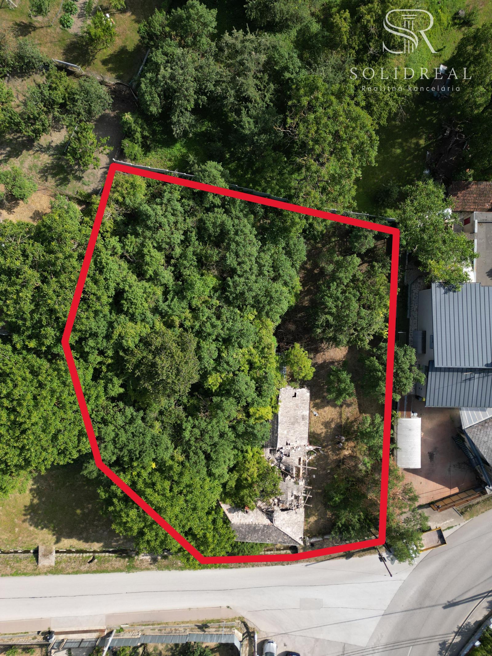 PREDAJ Stavebný pozemok s rozlohou 1522m2 Nižná Myšľa