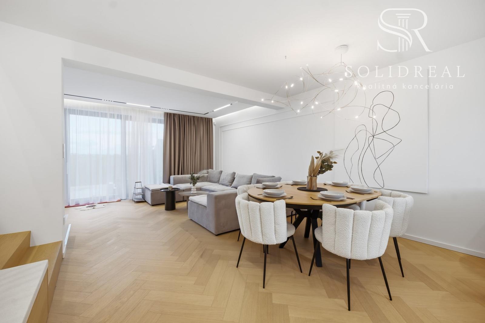 NA PREDAJ Unikátny apartmánový dom pod Tatrami, Veľká Lomnica – fotka 2