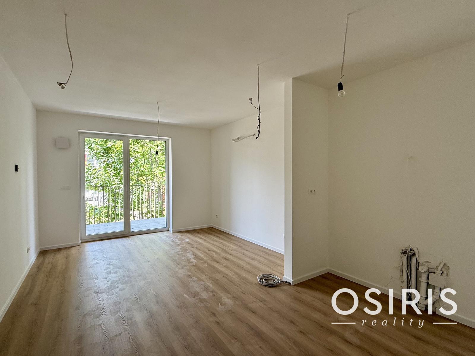 Skolaudované - praktický 1 izb.byt s balkónom v top lokalite – fotka 2