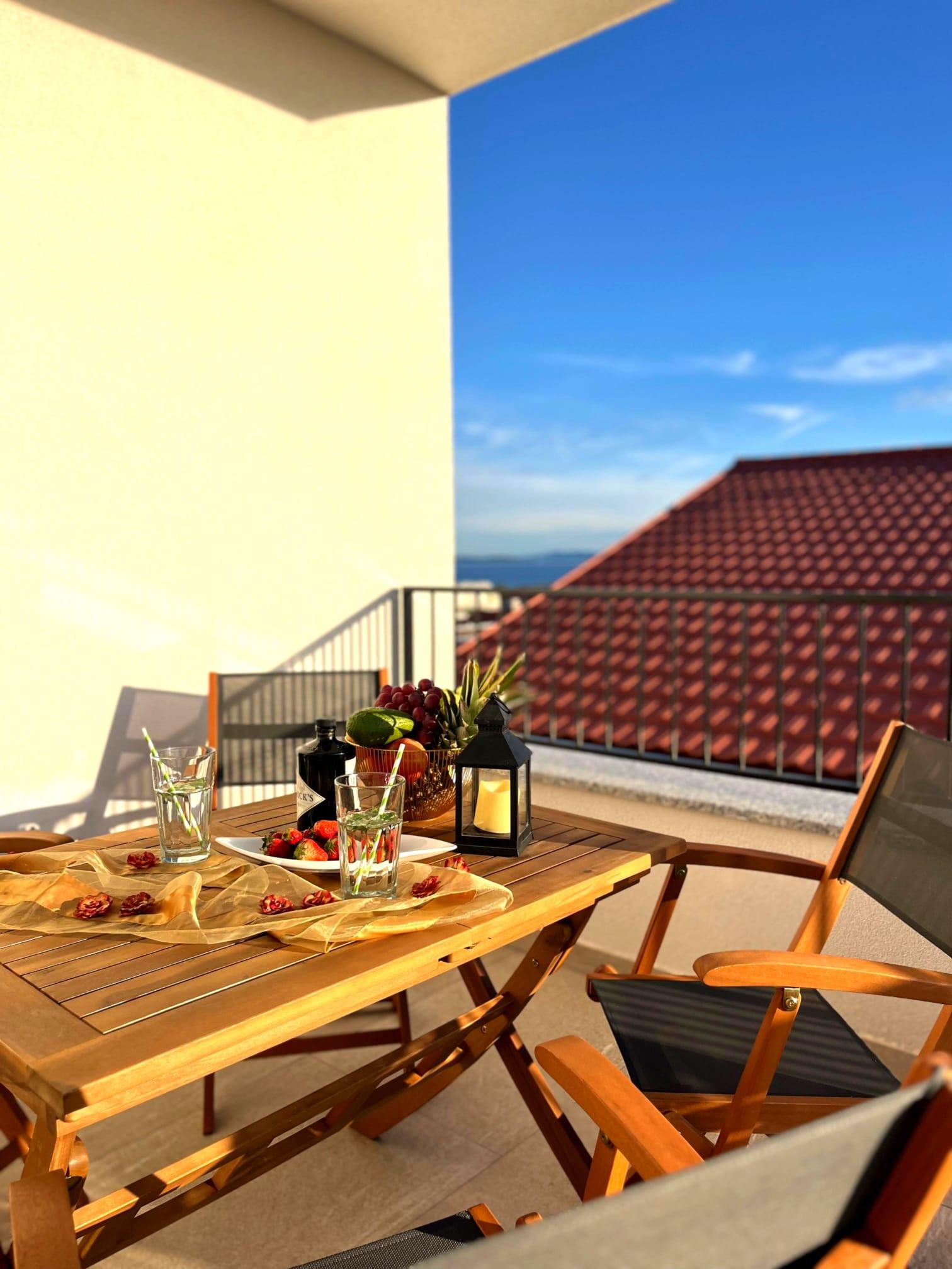 Chorvátsko PENTHOUSE so strešnou terasou a výhľadom na more.