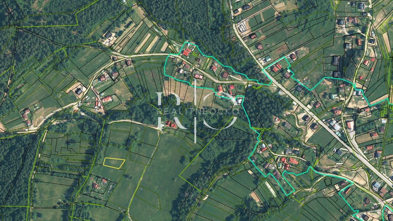 Na predaj pozemok s výmerou 1032 m2 v obci Raková, Čadca – fotka 2