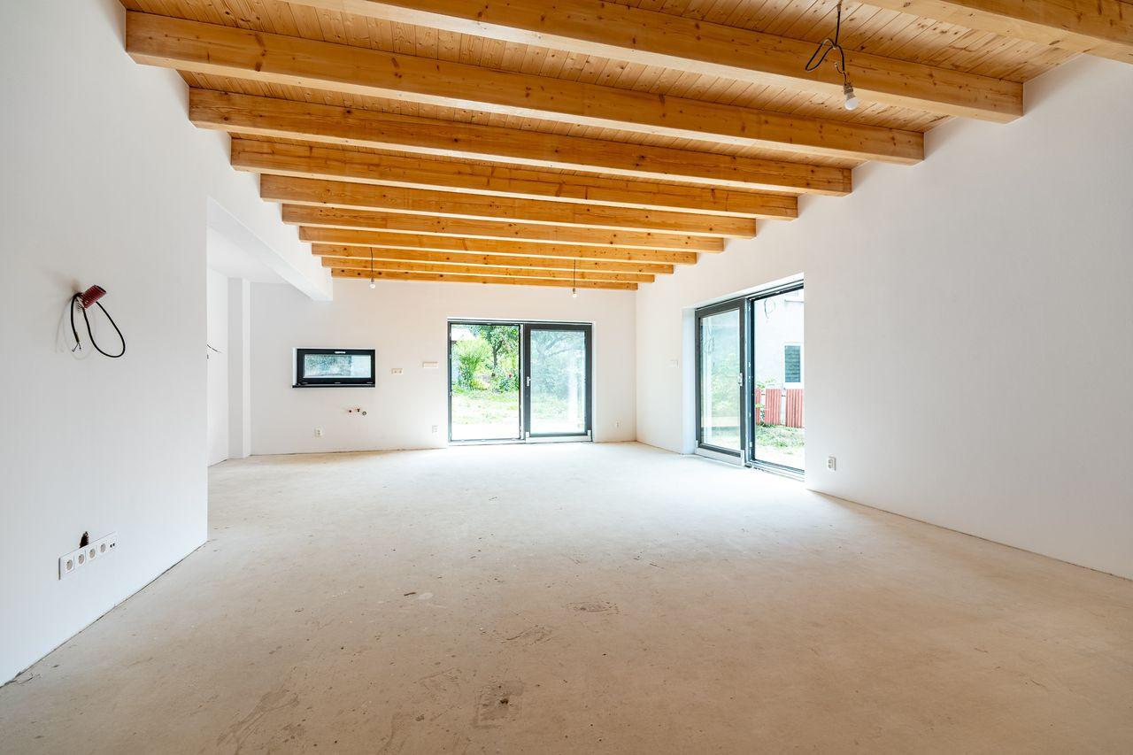 Novostavba s priznanými drevenými trámami a veľkolepou terasou | Košická Polianka | 128 m² | 987 m² – fotka 2