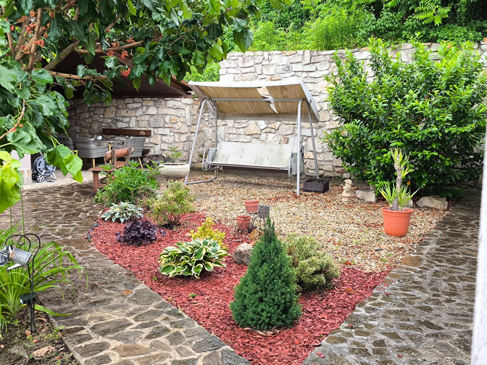 Zrekonštruovaný dom v Abaújvári – bývanie hneď za hranicou iba za 139.000€! – fotka 2