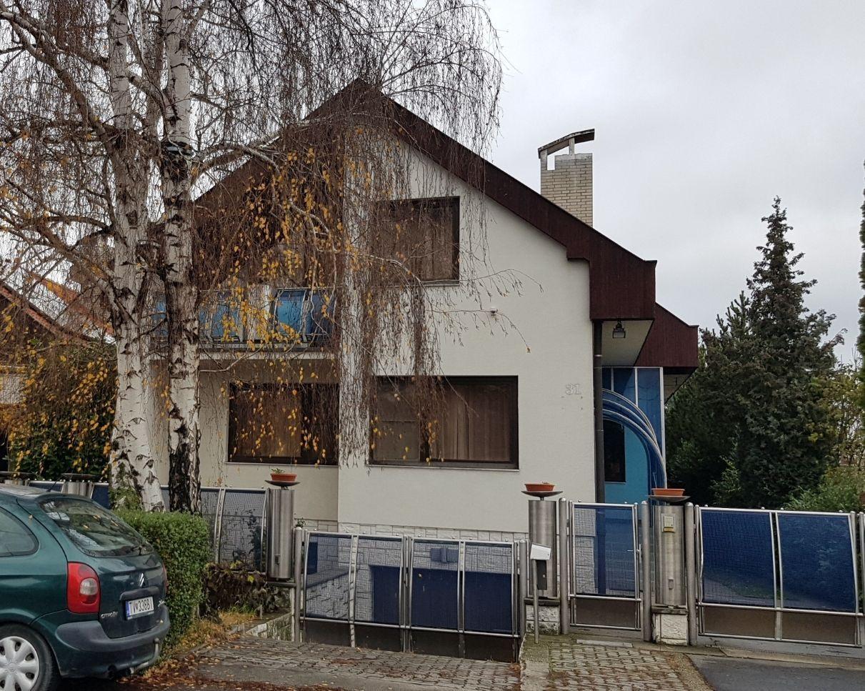 BYTOČ RK - Predaj priestranného RD s garážou na Mostnej ul. - BA-Vrakuňa – fotka 2