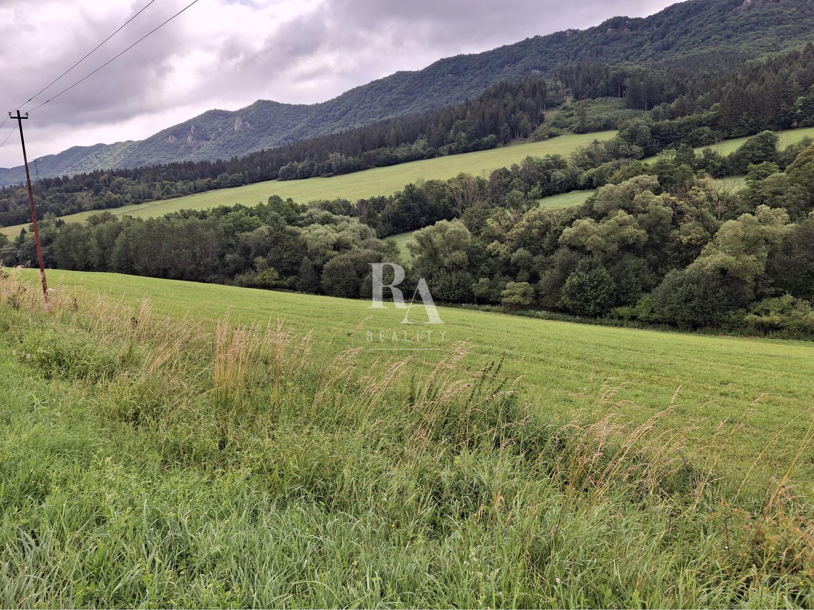 Predaj orná pôda Súľov-Hradná 8102 m2