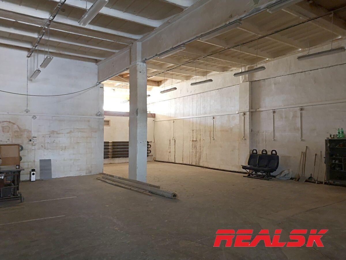 Hala 820m2 na výrobu alebo sklad – fotka 2