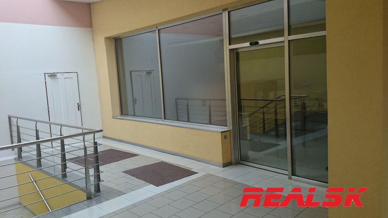 Kancelárie 4x60m2 na prenájom v centre Zvolena – fotka 2