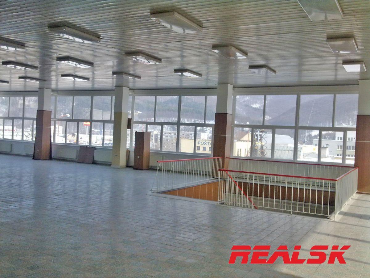 Poschodie 900m2  Zvolenská cesta – fotka 2
