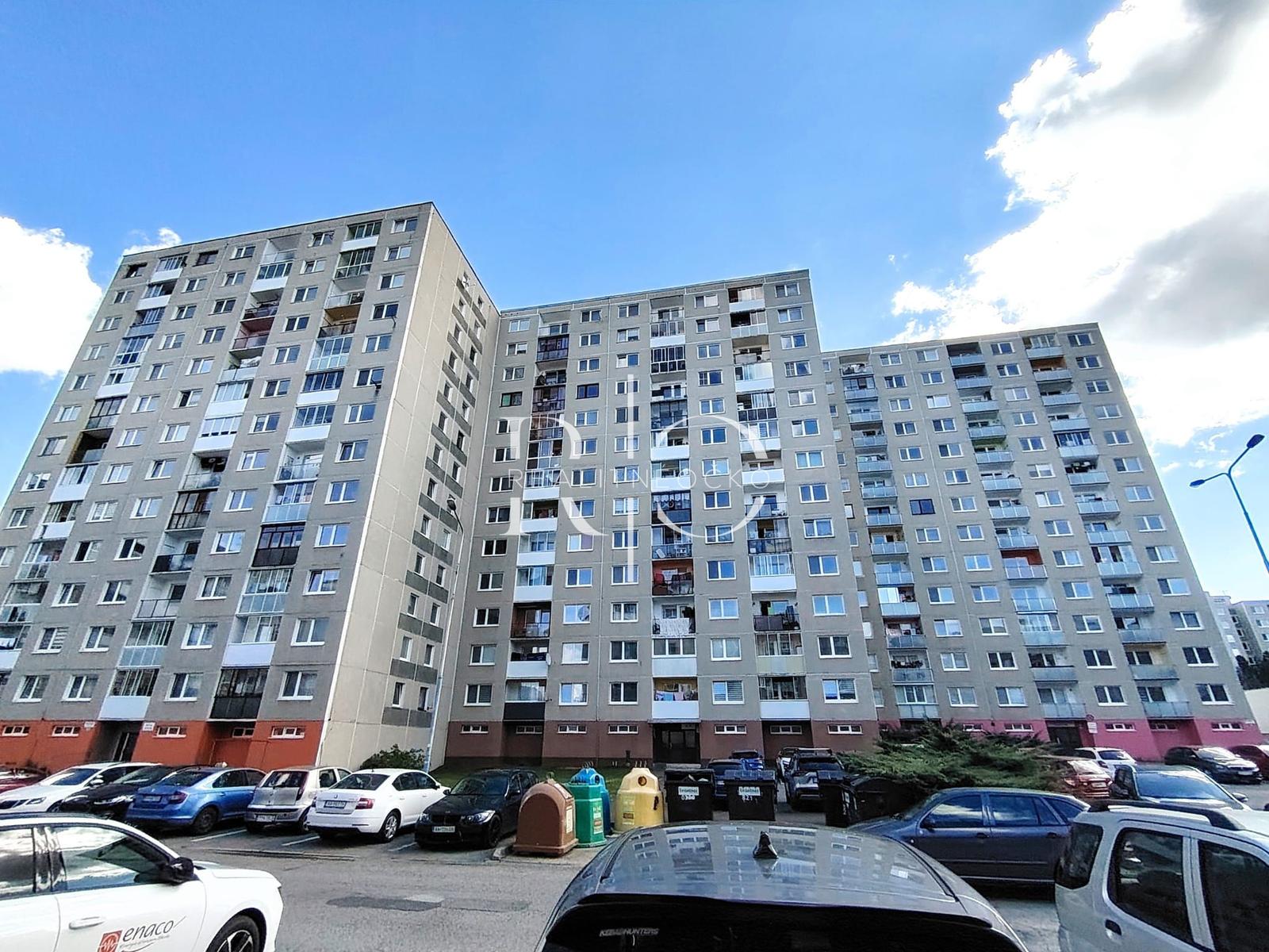 Cena DOHODOU! predaj, 3 izb. byt s balkónom, Poprad-Nový Juh