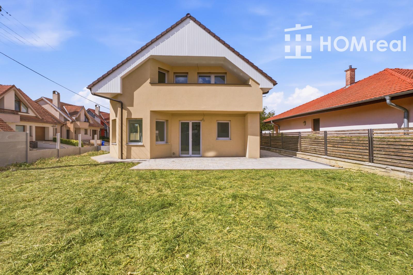 HOMreal.sk |  5 izbová novostavba s garážou v Ružindole pri Trnave – komfortné bývanie v pokojnej lokalite