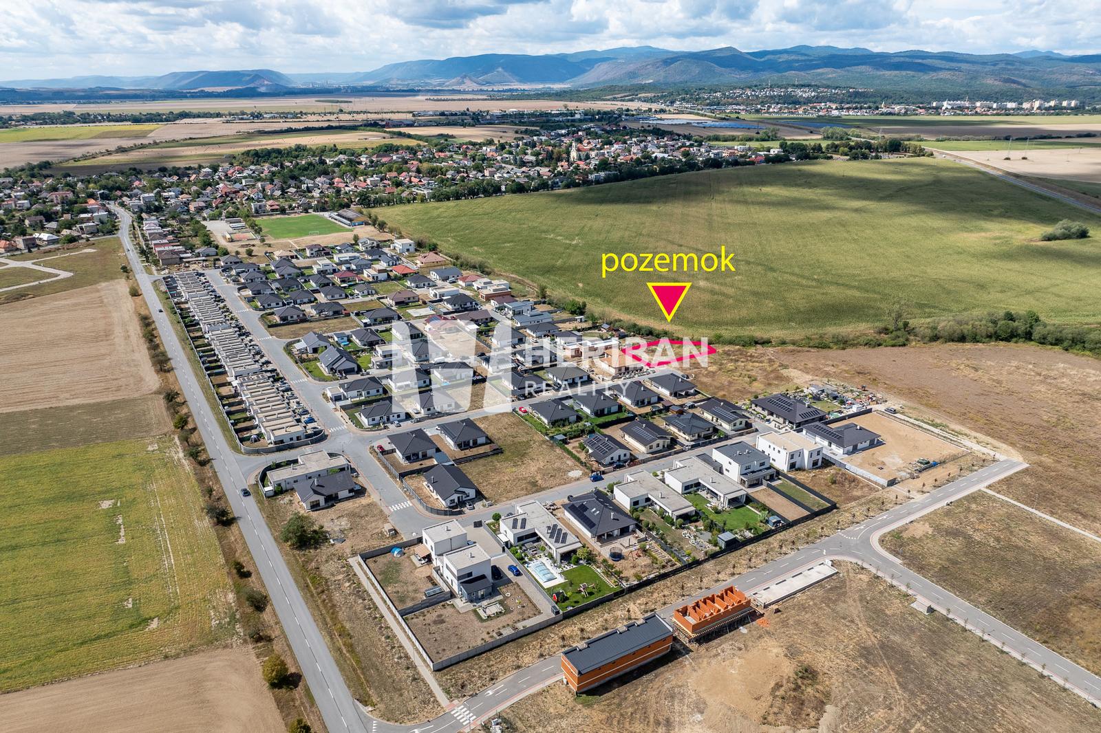 pozemok na výstavbu RD, všetky siete, Nové Mokrance, KE-okolie