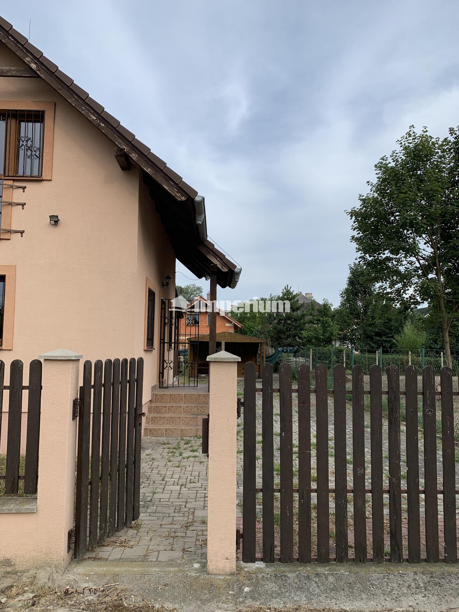 Ohrady – predaj celoročne obývateľnej záhradnej chaty v rekreačnej časti pri Klátovskom ramene. – fotka 2
